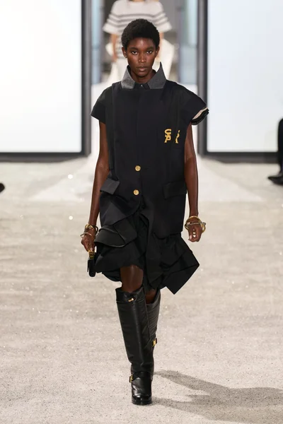 Look 6